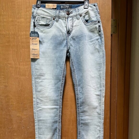 New Silver Brand Suki High Rise Skinny Fluid Denim Jeans 29 x 31 MSRP $94 - Picture 1 of 9